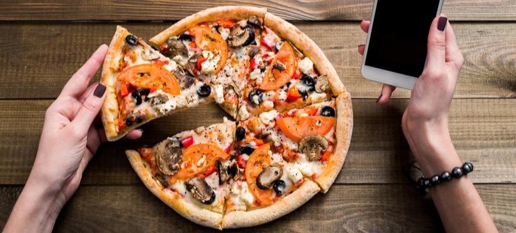 Pizza comprada en línea